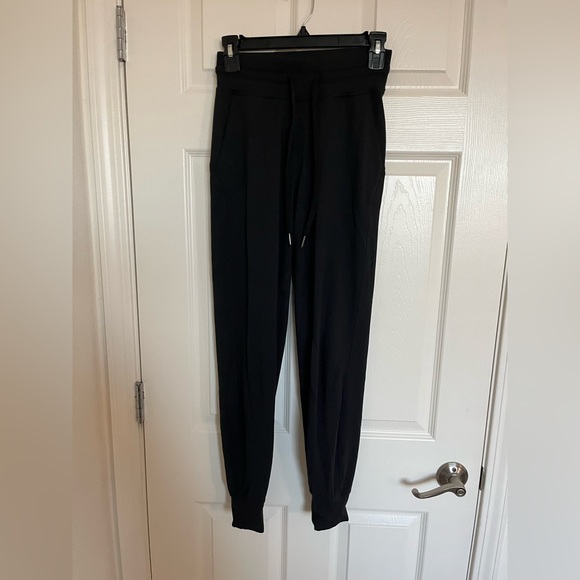 Ready To Rulu High Rise Jogger - Picture 4 of 9